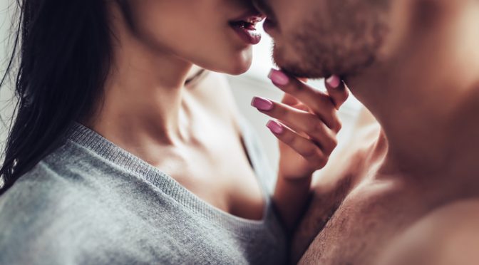 Ridiculous Sex Myths We Should Stop Believing!