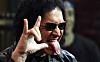 Click image for larger version. 

Name:	gene-simmons-tongue.jpg 
Views:	12 
Size:	29.1 KB 
ID:	135883